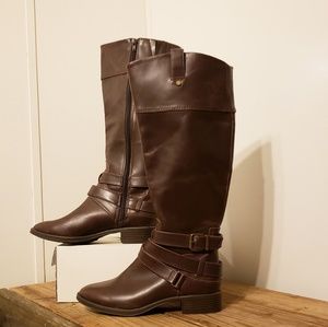 Tall riding boots in dark brown